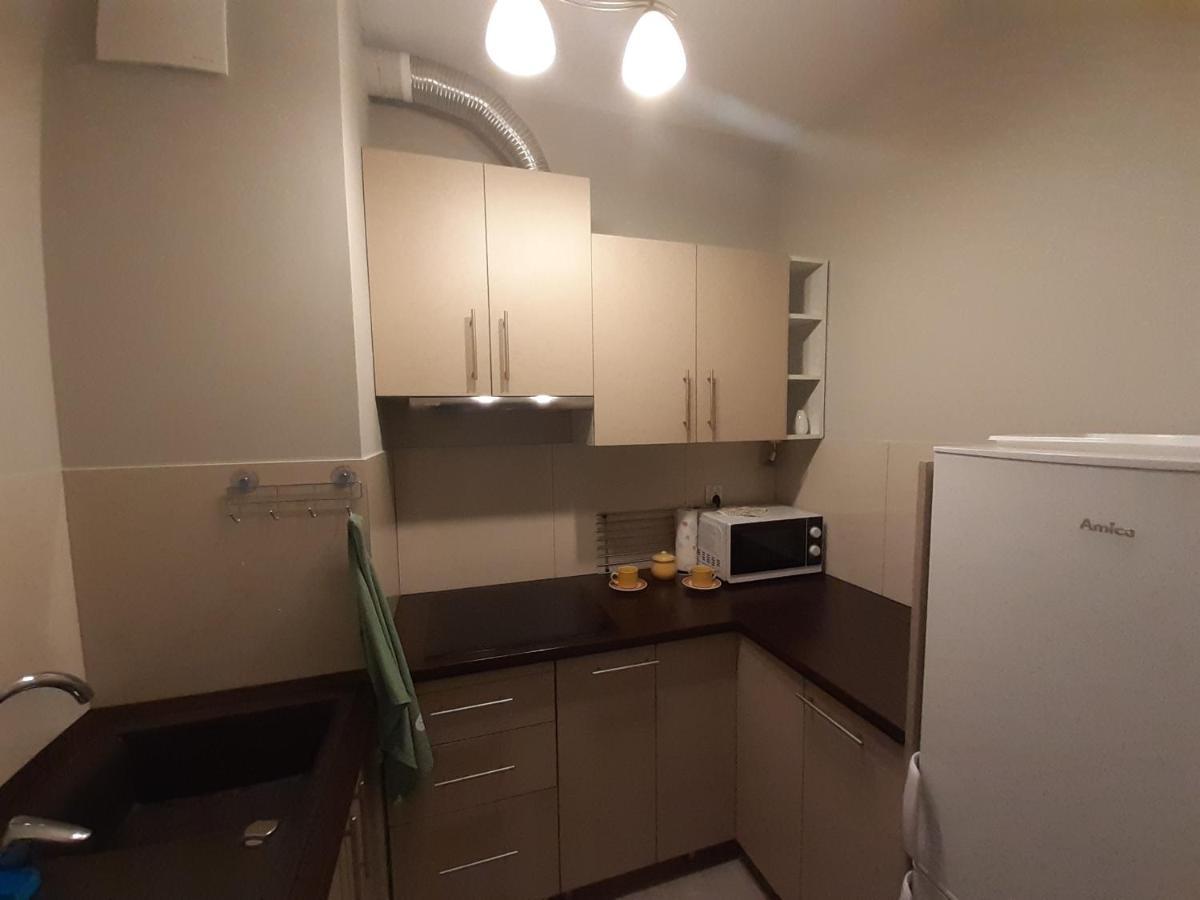 Green Wilanow Apartment With Free Parking Warsaw Exterior photo