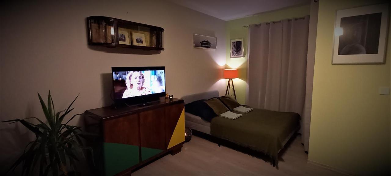 Green Wilanow Apartment With Free Parking Warsaw Exterior photo